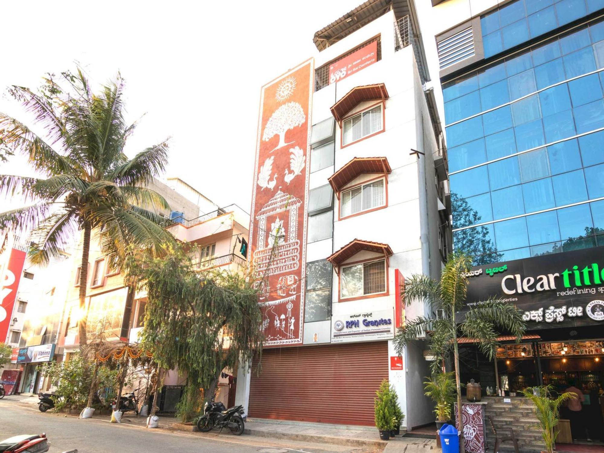 Oyo Hotel Royal Inn Near Nexus Mall Koramangala Bangalore Exterior foto